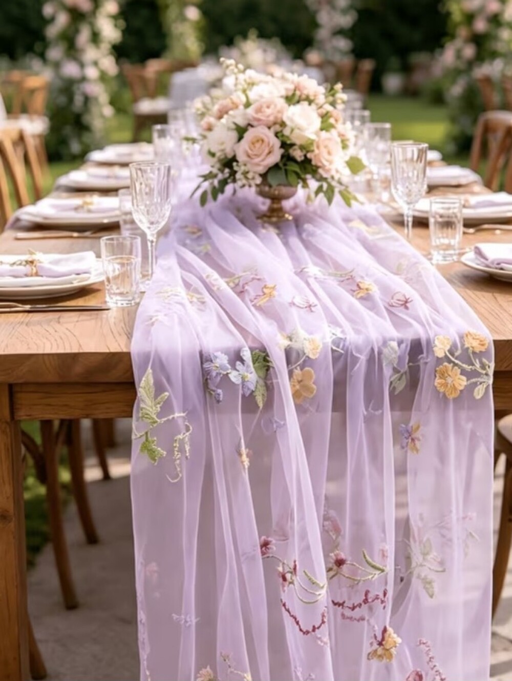 Wedding Table Linens and Napkins